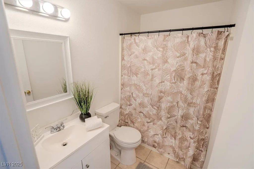 232 Bruce, Las Vegas, NV 89101