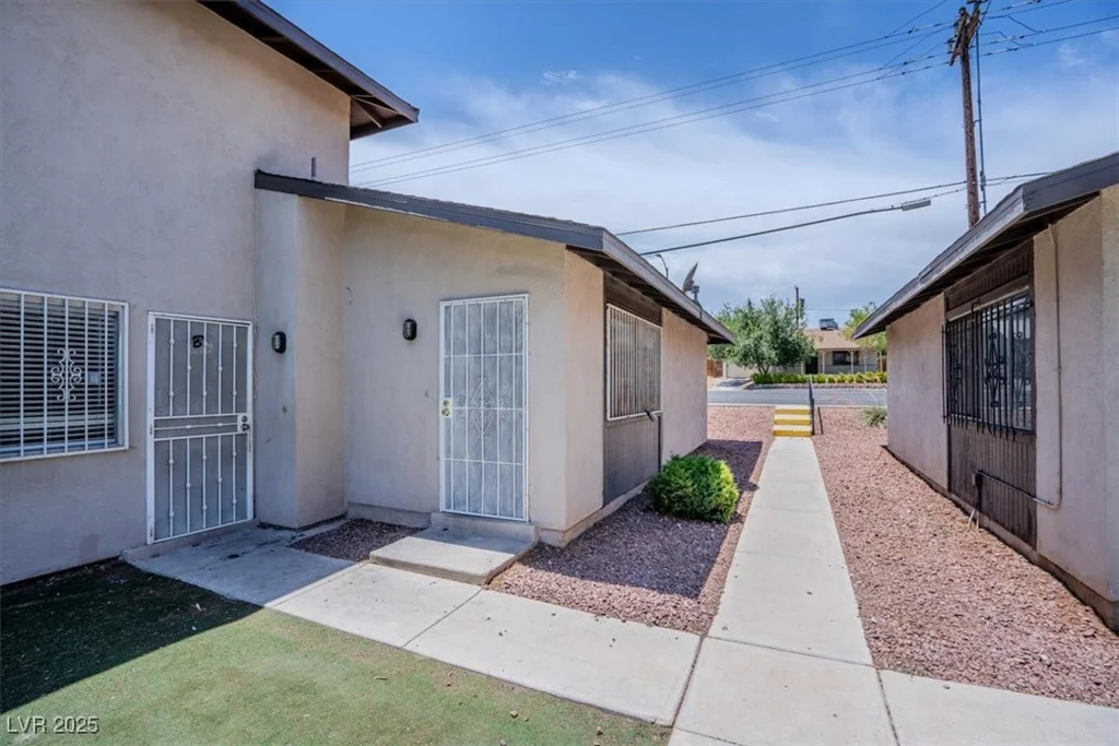 232 Bruce, Las Vegas, NV 89101