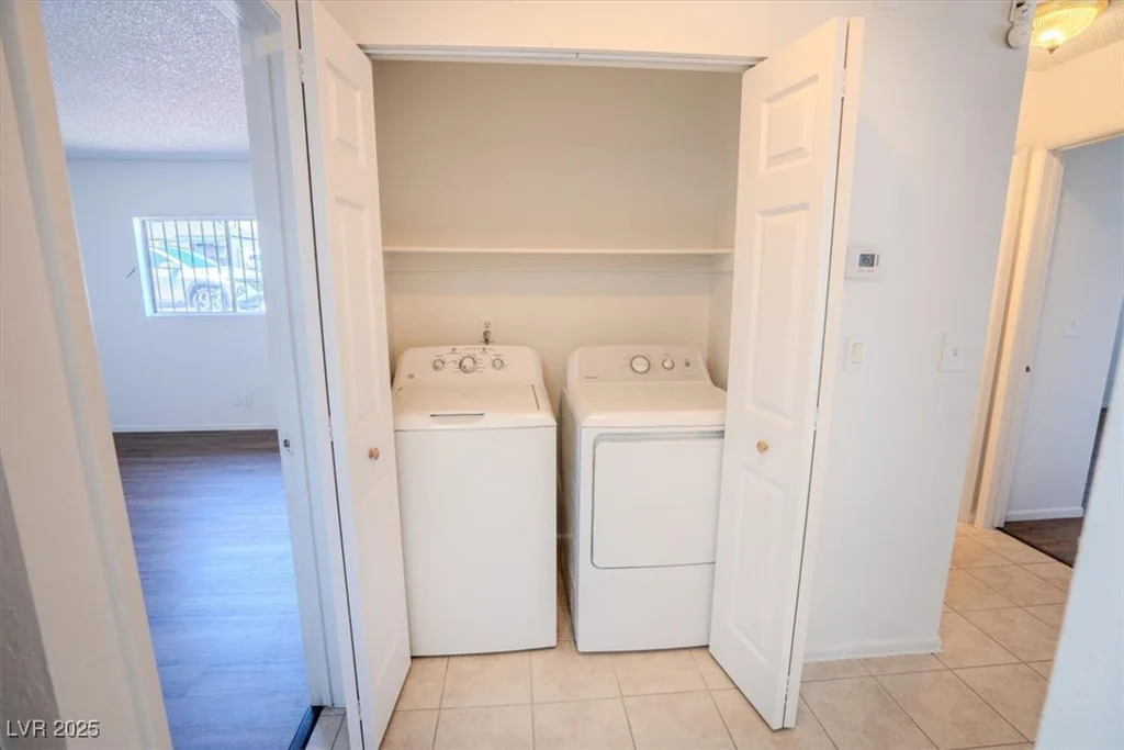 232 Bruce, Las Vegas, NV 89101