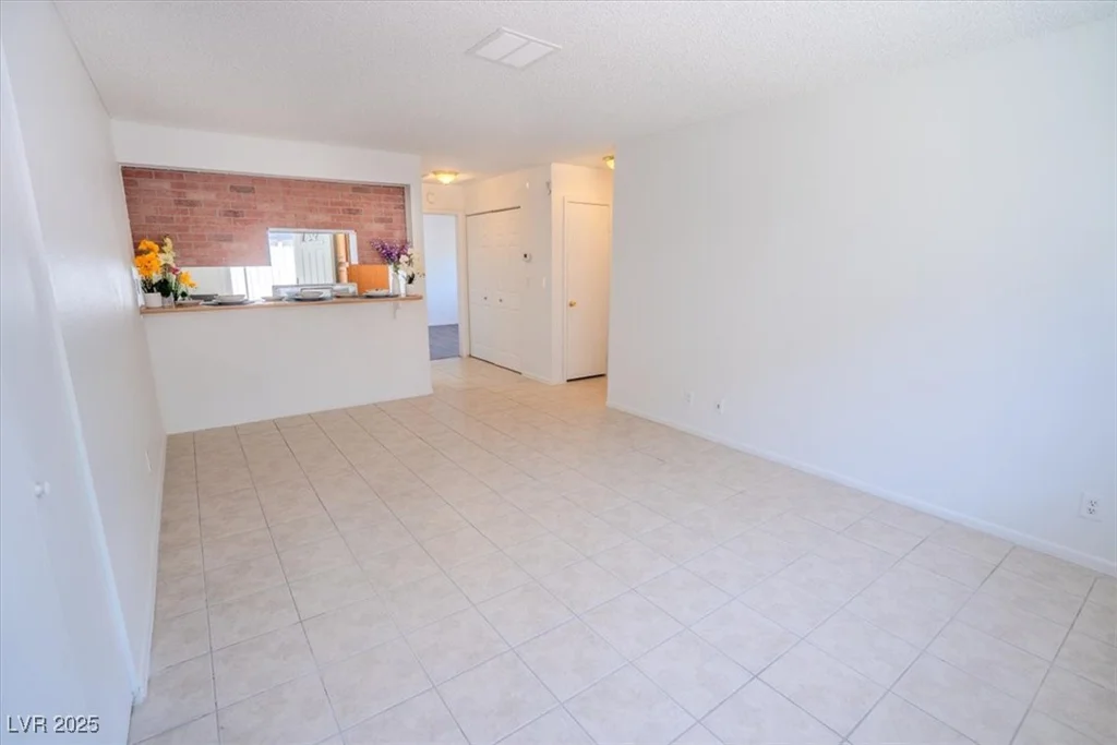 232 Bruce, Las Vegas, NV 89101