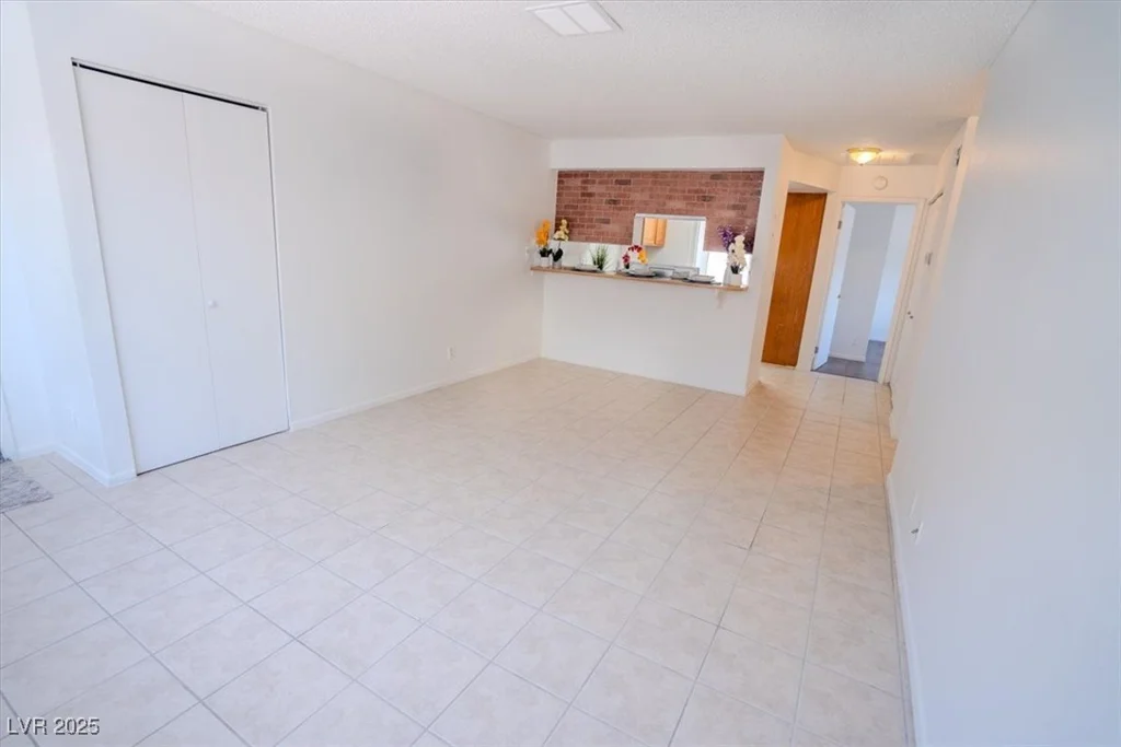 232 Bruce, Las Vegas, NV 89101