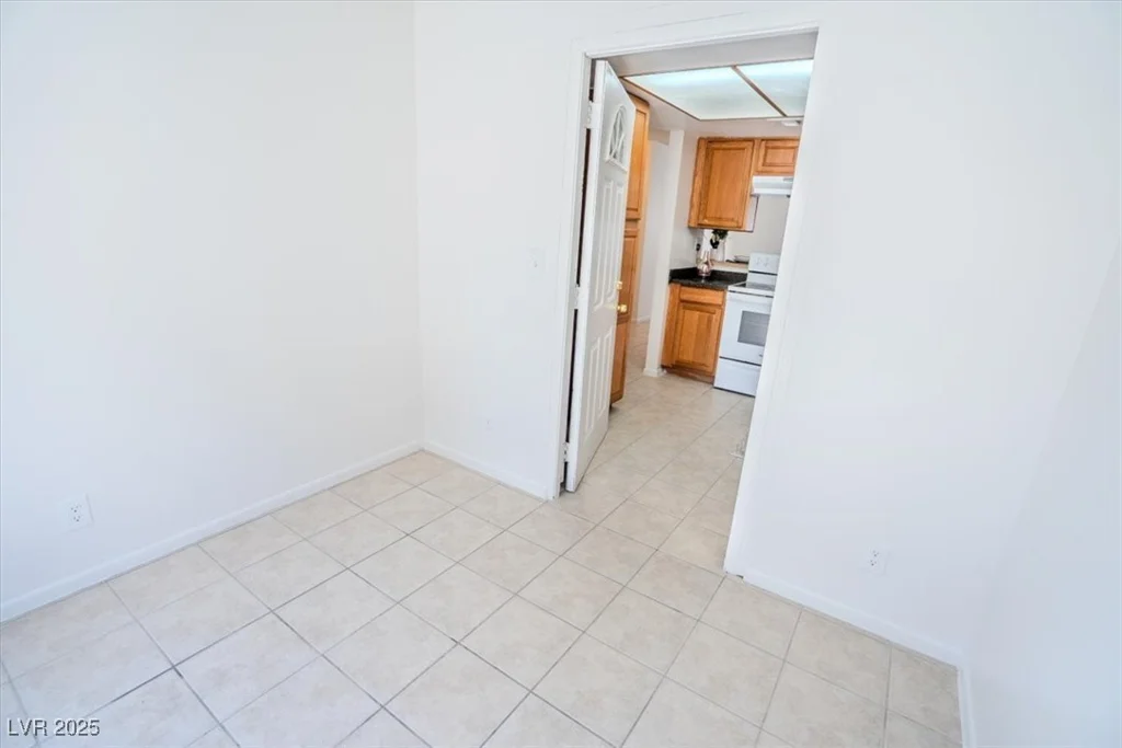 232 Bruce, Las Vegas, NV 89101