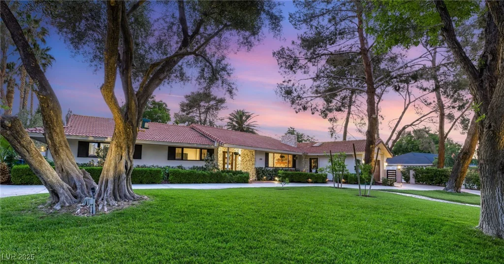 200 STONEWOOD, Las Vegas, NV 89107