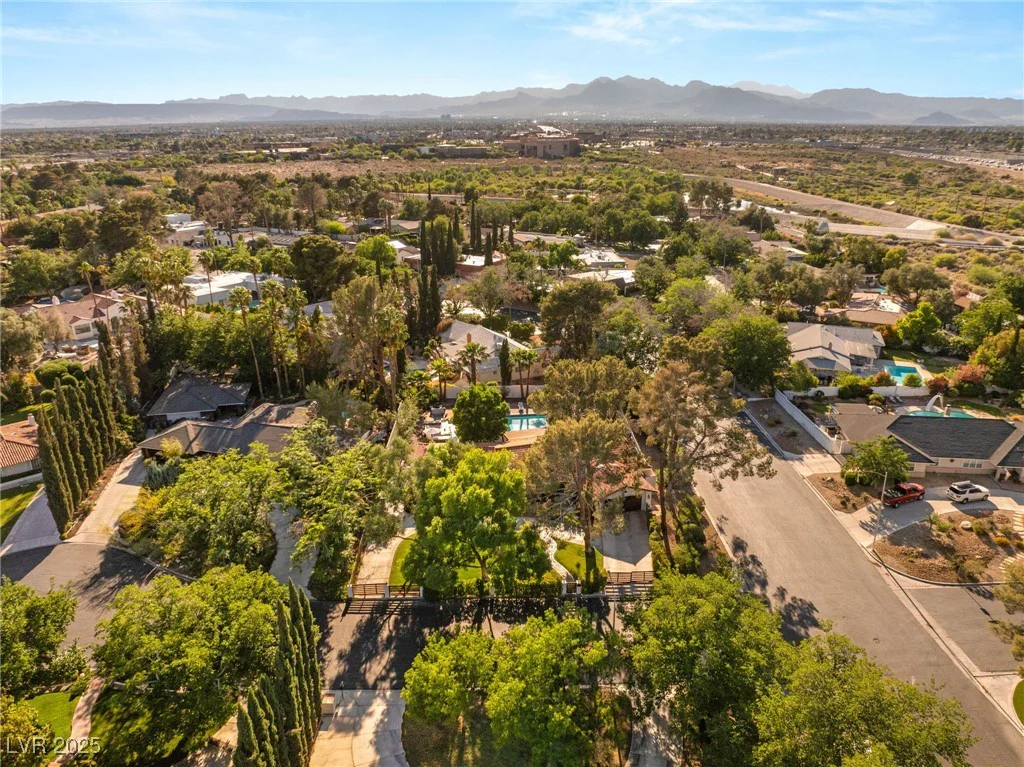200 STONEWOOD, Las Vegas, NV 89107