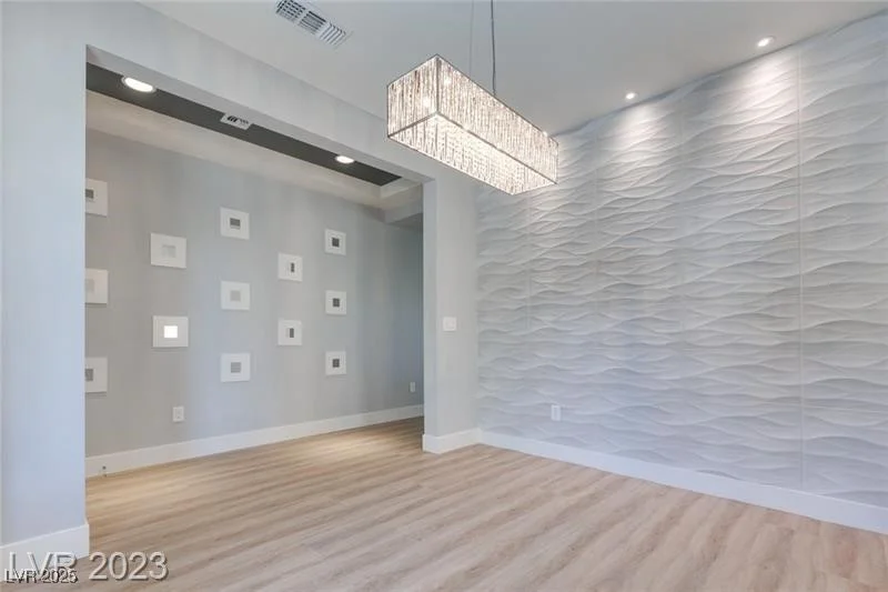 10342 Kesington, Las Vegas, NV 89135