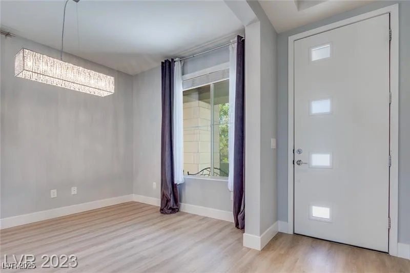 10342 Kesington, Las Vegas, NV 89135