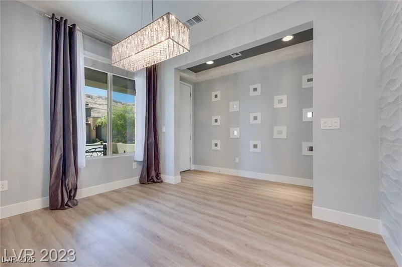 10342 Kesington, Las Vegas, NV 89135