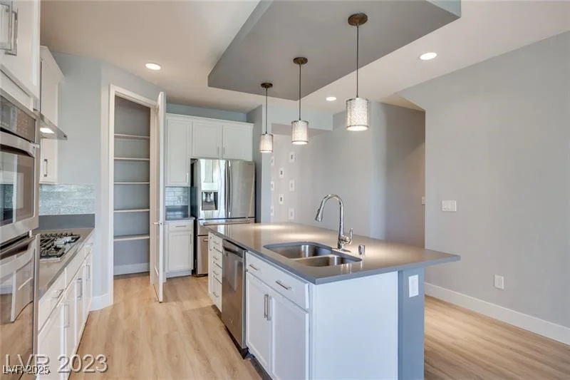 10342 Kesington, Las Vegas, NV 89135