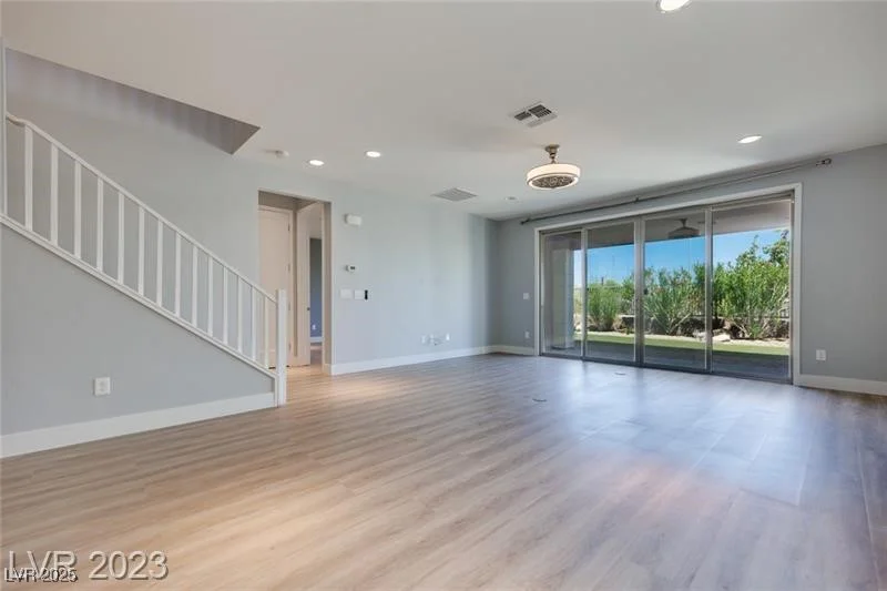 10342 Kesington, Las Vegas, NV 89135