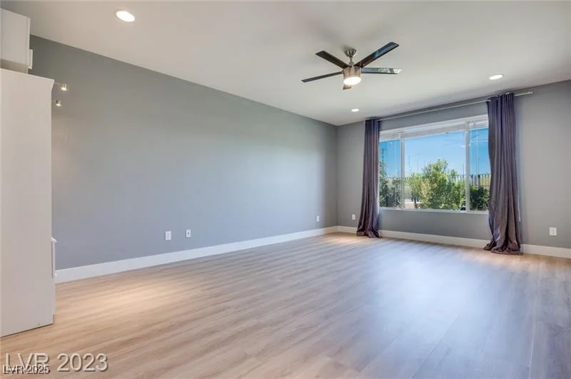 10342 Kesington, Las Vegas, NV 89135