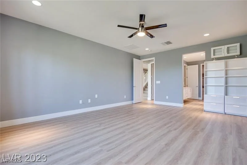 10342 Kesington, Las Vegas, NV 89135