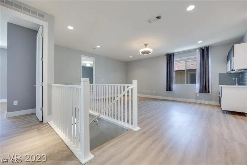 10342 Kesington, Las Vegas, NV 89135