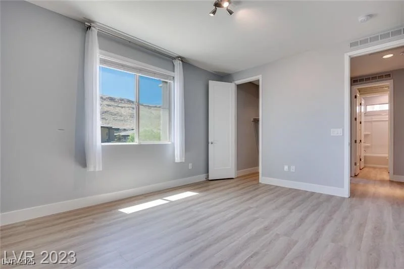 10342 Kesington, Las Vegas, NV 89135