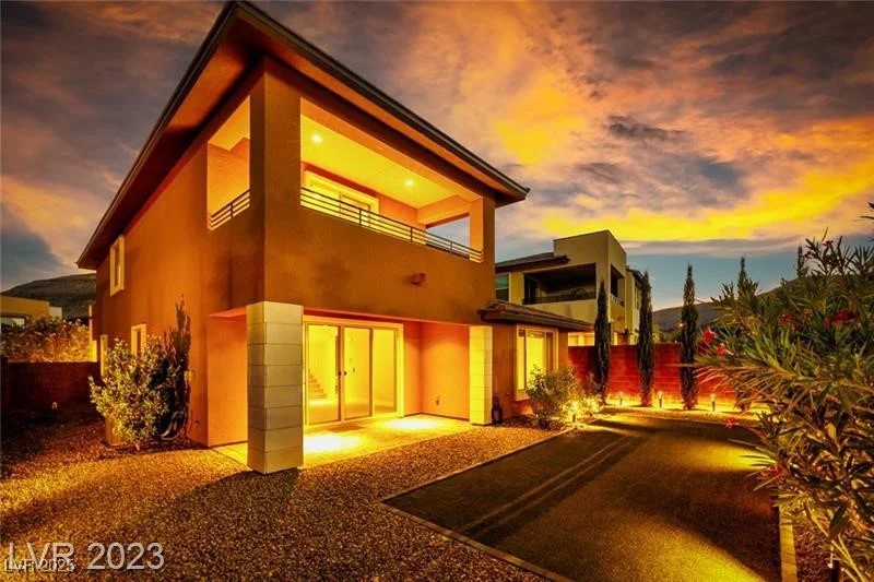10342 Kesington, Las Vegas, NV 89135