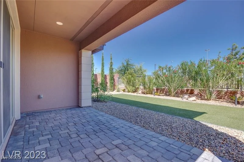 10342 Kesington, Las Vegas, NV 89135