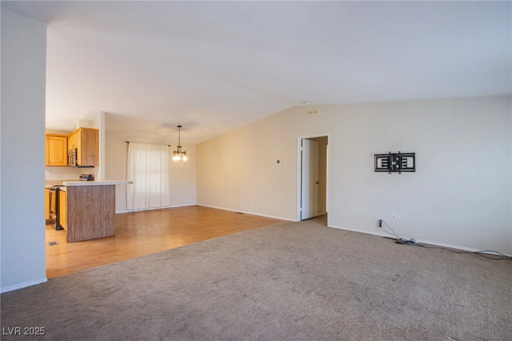 1360 Bannavitch, Pahrump, NV 89048