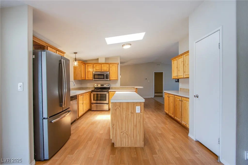 1360 Bannavitch, Pahrump, NV 89048