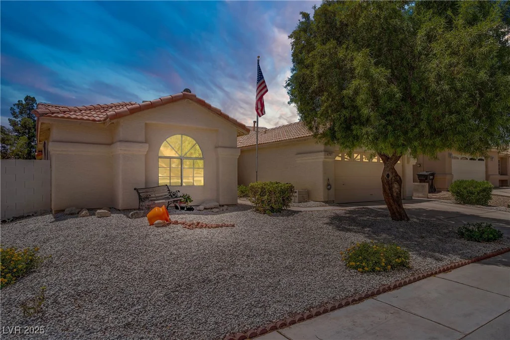 4709 Sophia, North Las Vegas, NV 89032