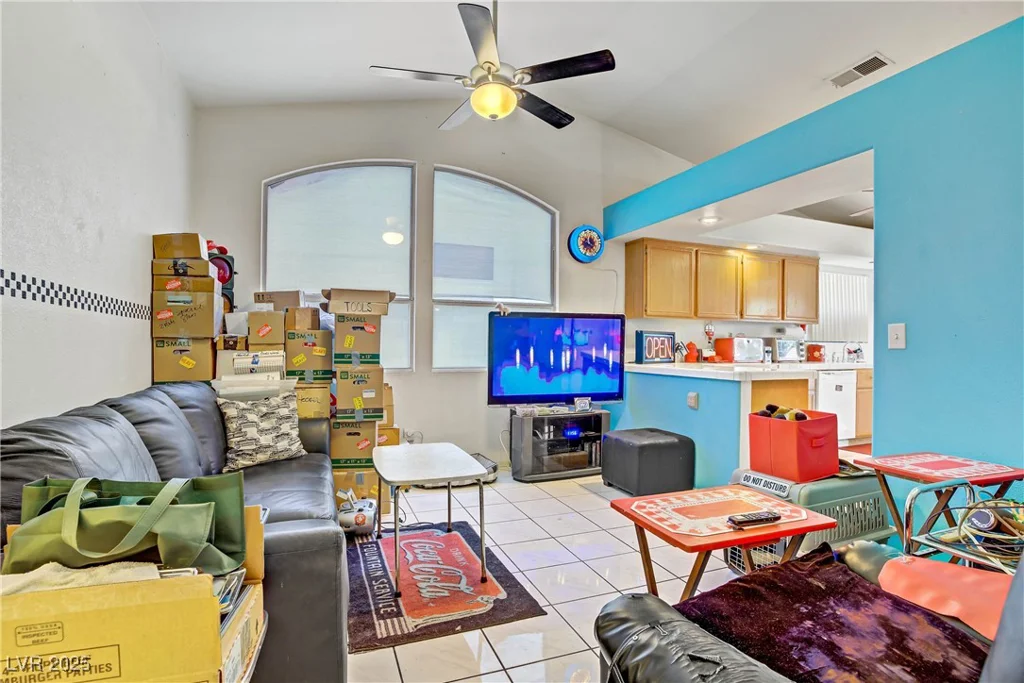 4709 Sophia, North Las Vegas, NV 89032