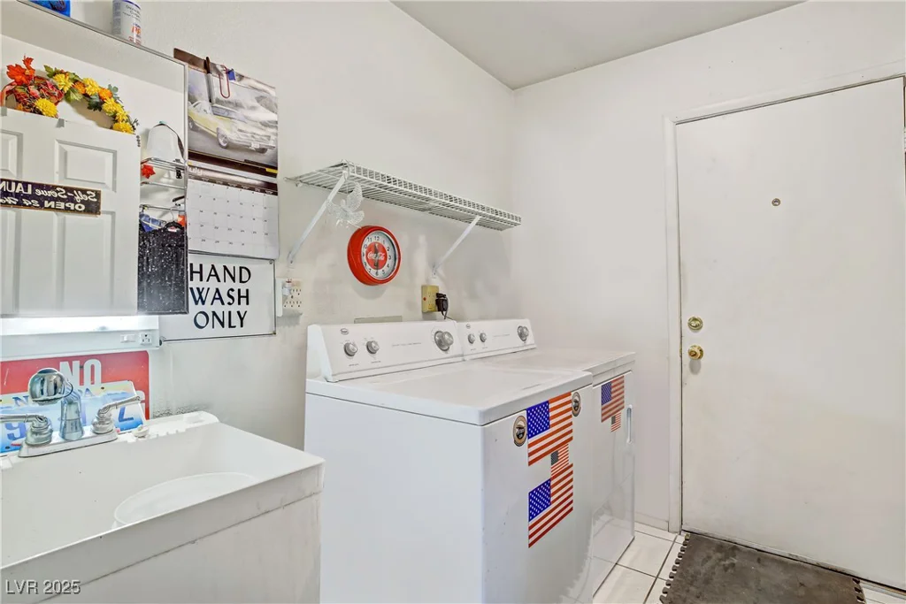 4709 Sophia, North Las Vegas, NV 89032