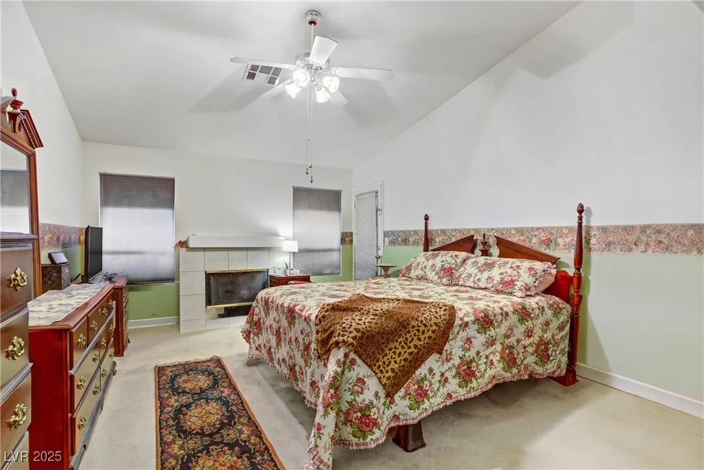 4709 Sophia, North Las Vegas, NV 89032