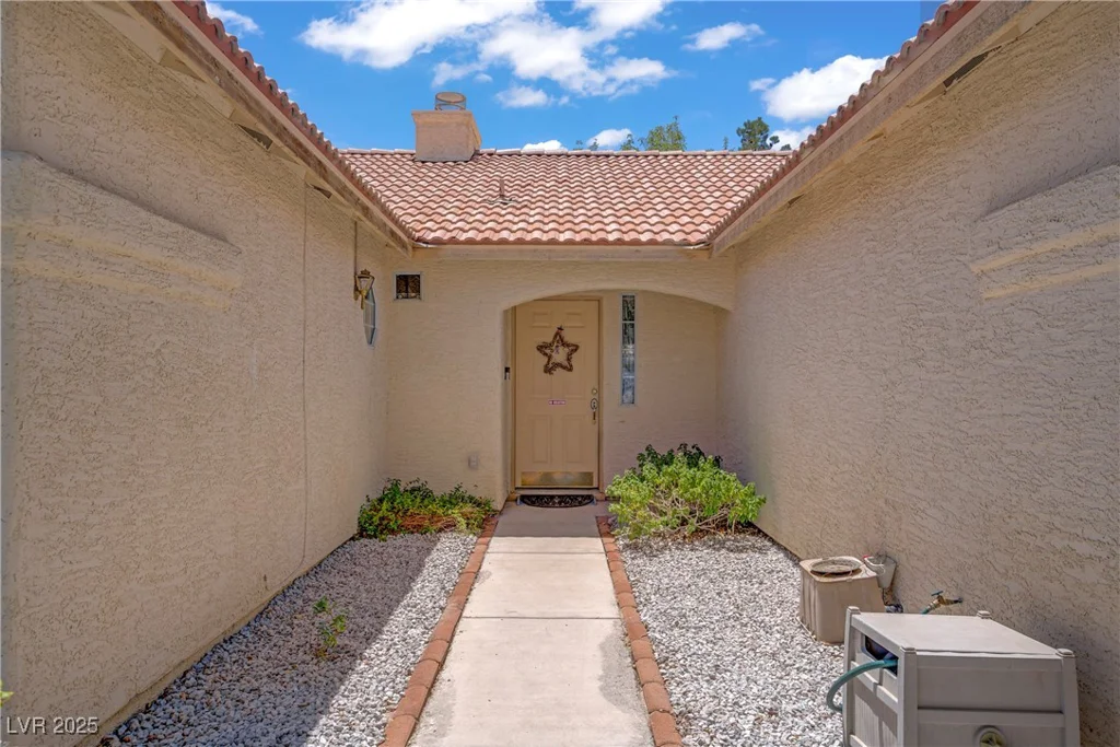 4709 Sophia, North Las Vegas, NV 89032