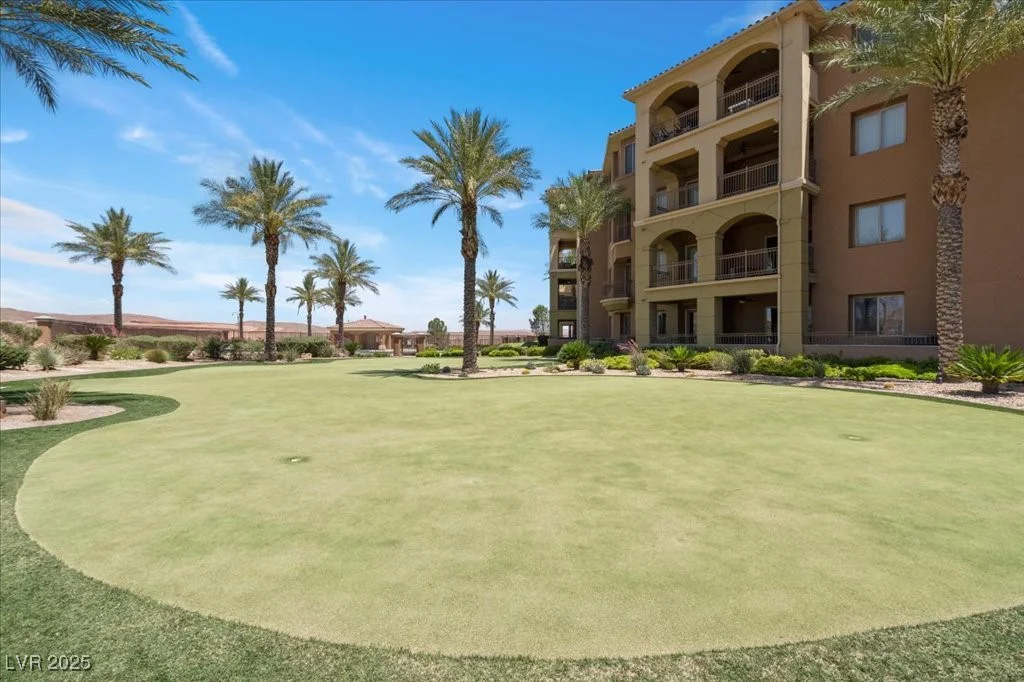 30 Via Mantova, Henderson, NV 89011