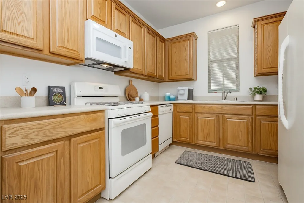 8107 Diamond Gorge, Las Vegas, NV 89178