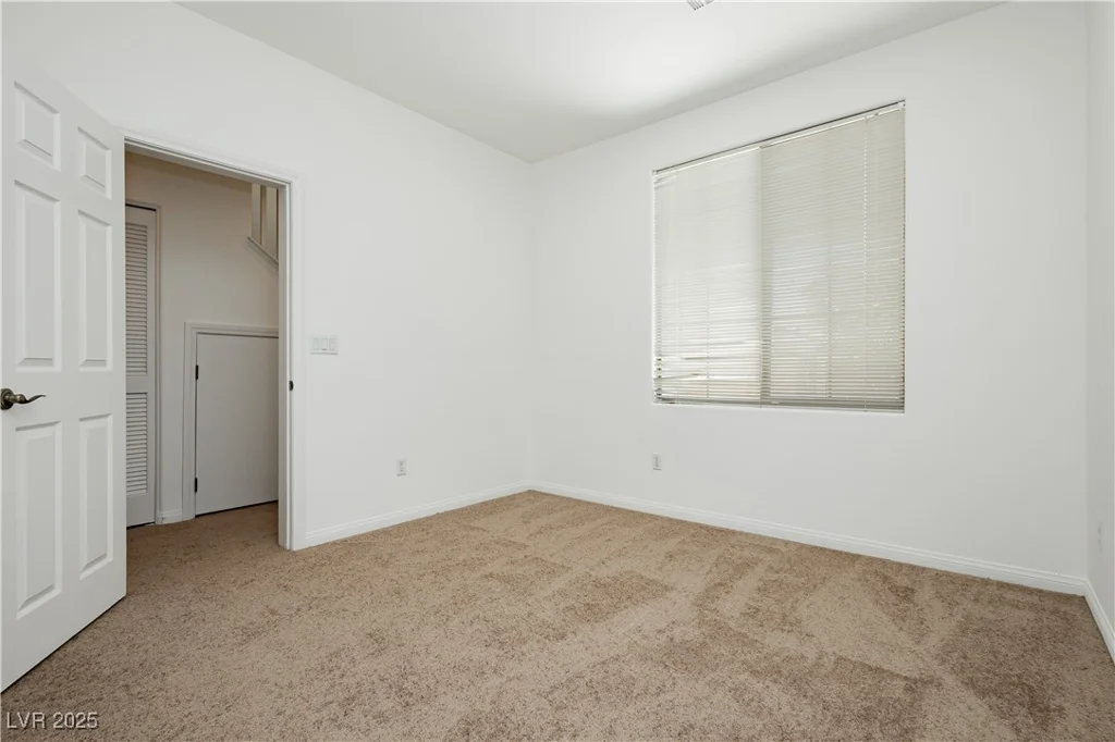 8107 Diamond Gorge, Las Vegas, NV 89178