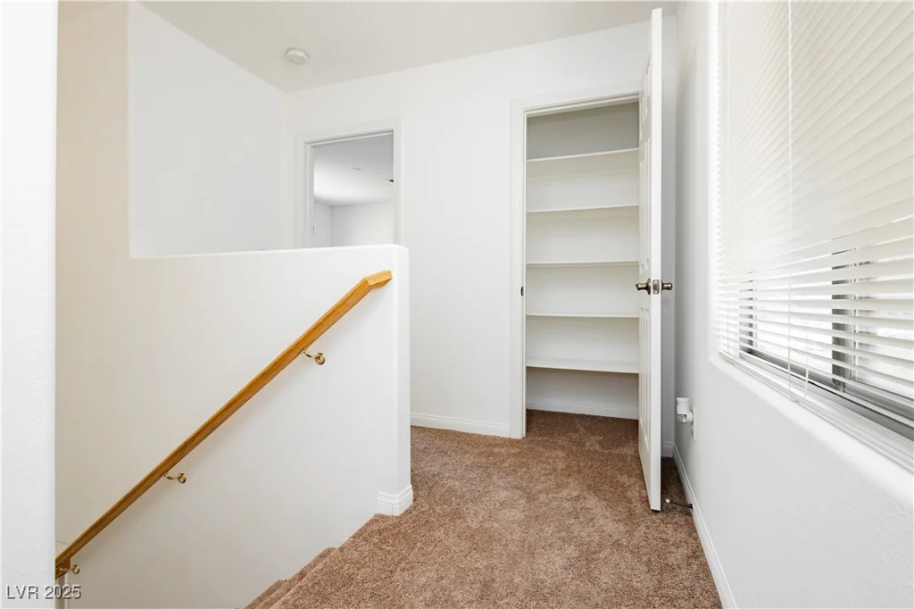 8107 Diamond Gorge, Las Vegas, NV 89178