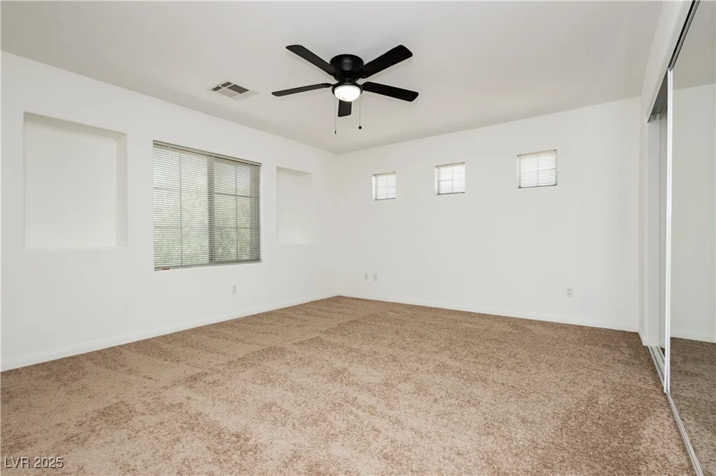 8107 Diamond Gorge, Las Vegas, NV 89178