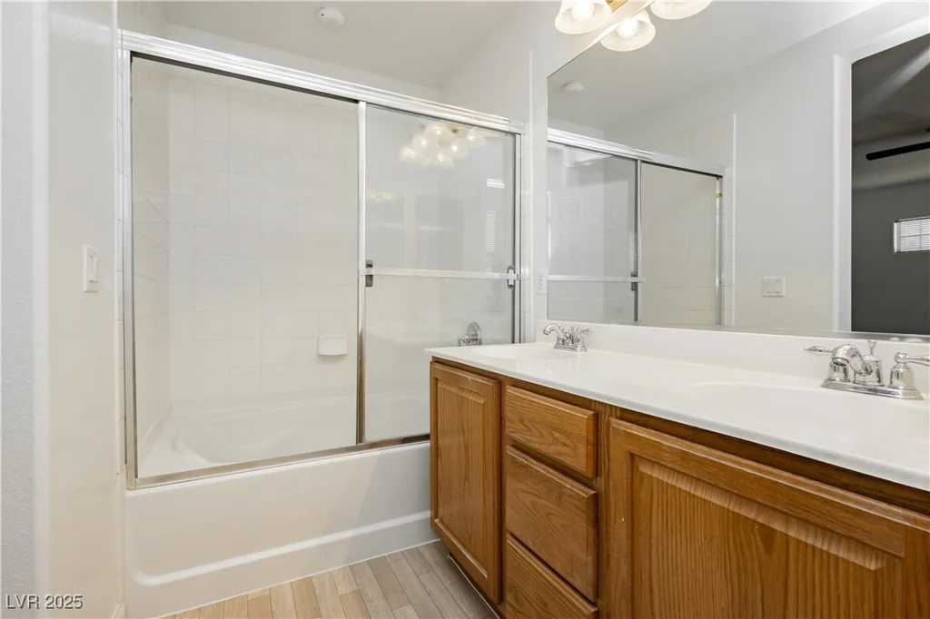 8107 Diamond Gorge, Las Vegas, NV 89178