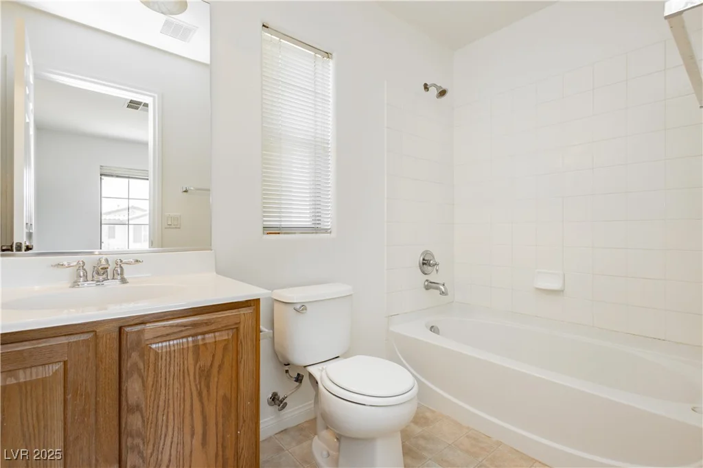 8107 Diamond Gorge, Las Vegas, NV 89178