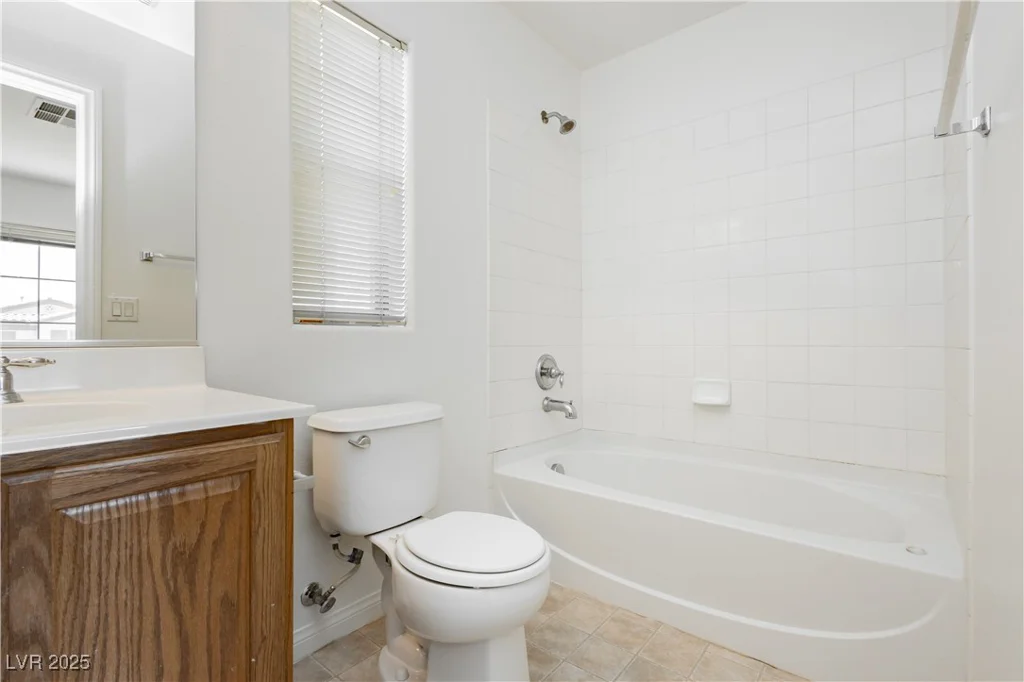 8107 Diamond Gorge, Las Vegas, NV 89178
