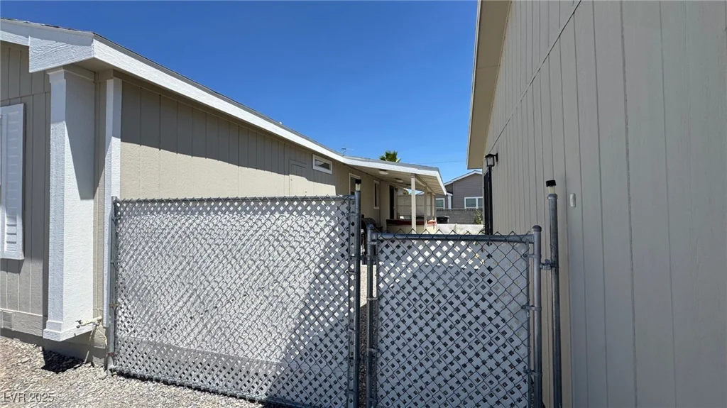 5500 Humbolt, Pahrump, NV 89060