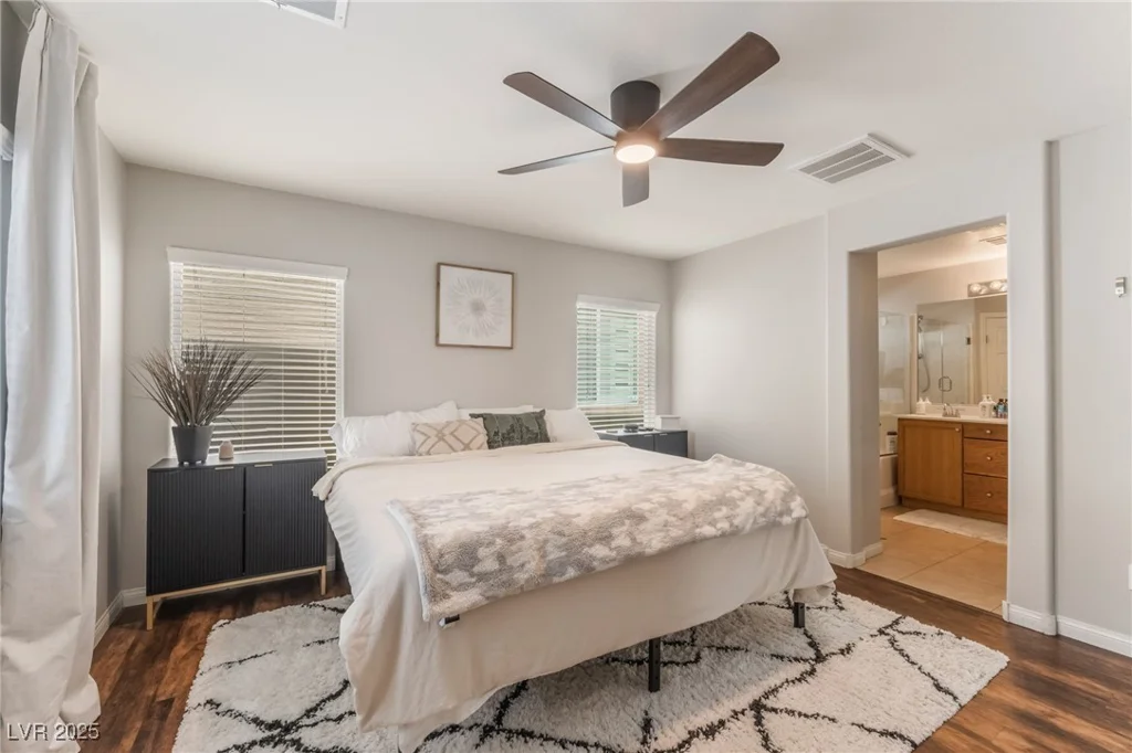 4923 Scholl Canyon, Las Vegas, NV 89131
