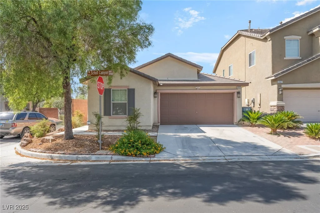4923 Scholl Canyon, Las Vegas, NV 89131