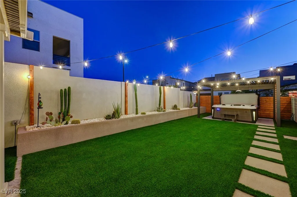 2670 Skylark Trail, Henderson, NV 89044