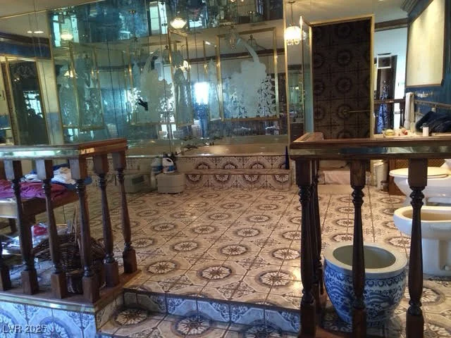 6325 Burgundy, Las Vegas, NV 89107