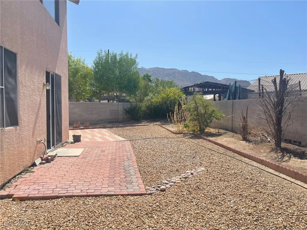 1278 Sloan, Las Vegas, NV 89110