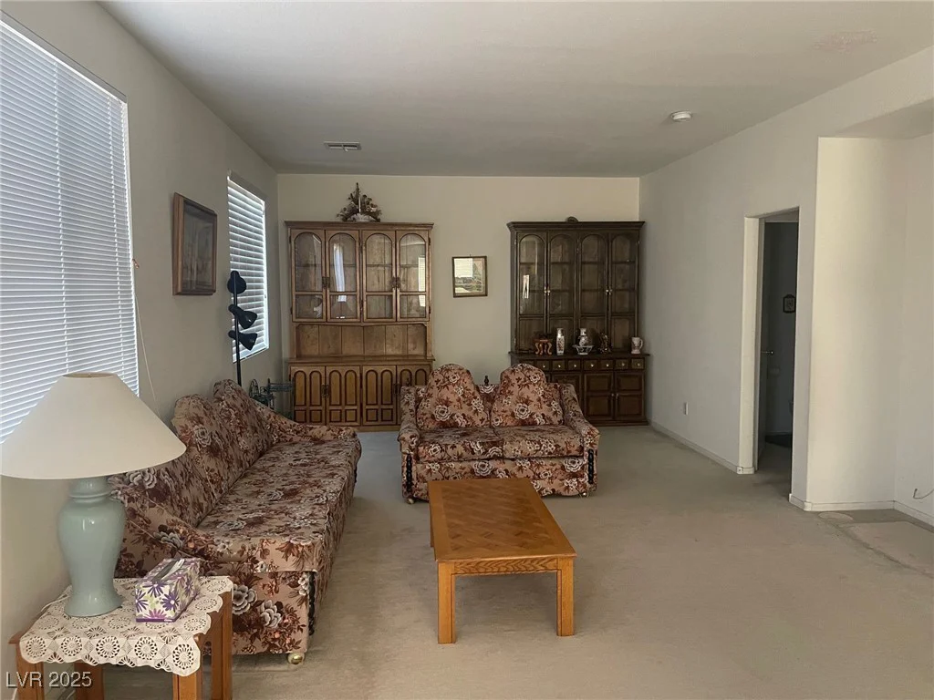 1278 Sloan, Las Vegas, NV 89110