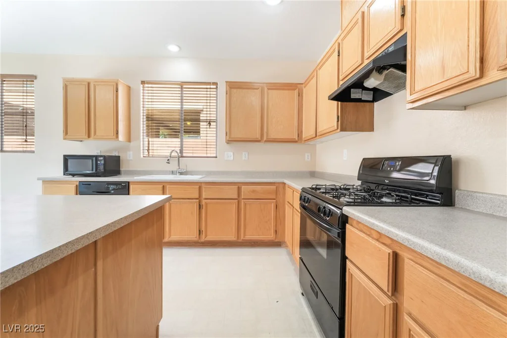 7317 Caballo Range, Las Vegas, NV 89179