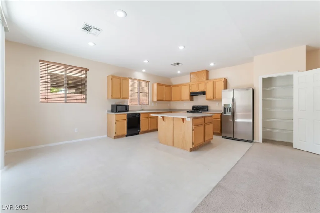 7317 Caballo Range, Las Vegas, NV 89179