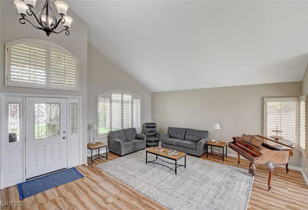2073 Sapphire Valley, Henderson, NV 89074