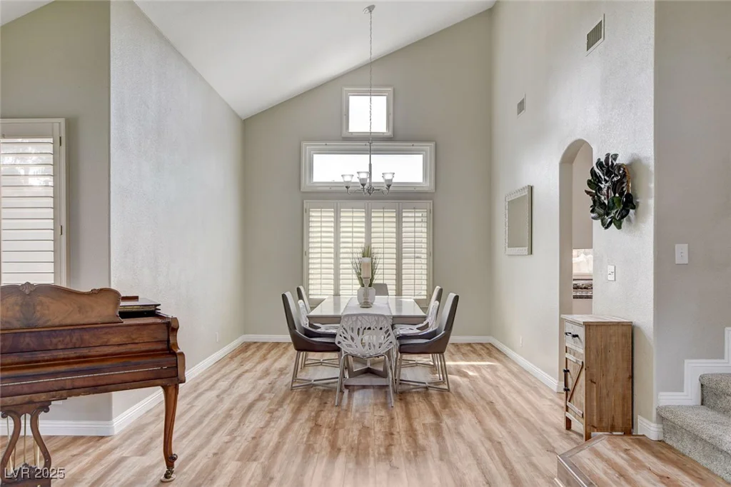 2073 Sapphire Valley, Henderson, NV 89074