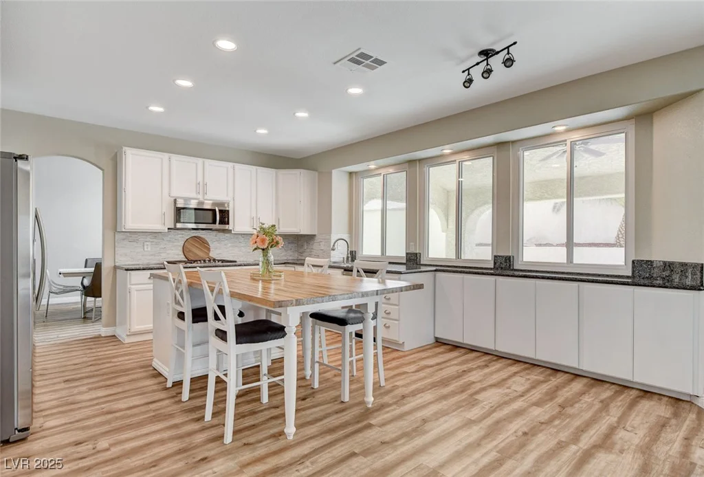 2073 Sapphire Valley, Henderson, NV 89074