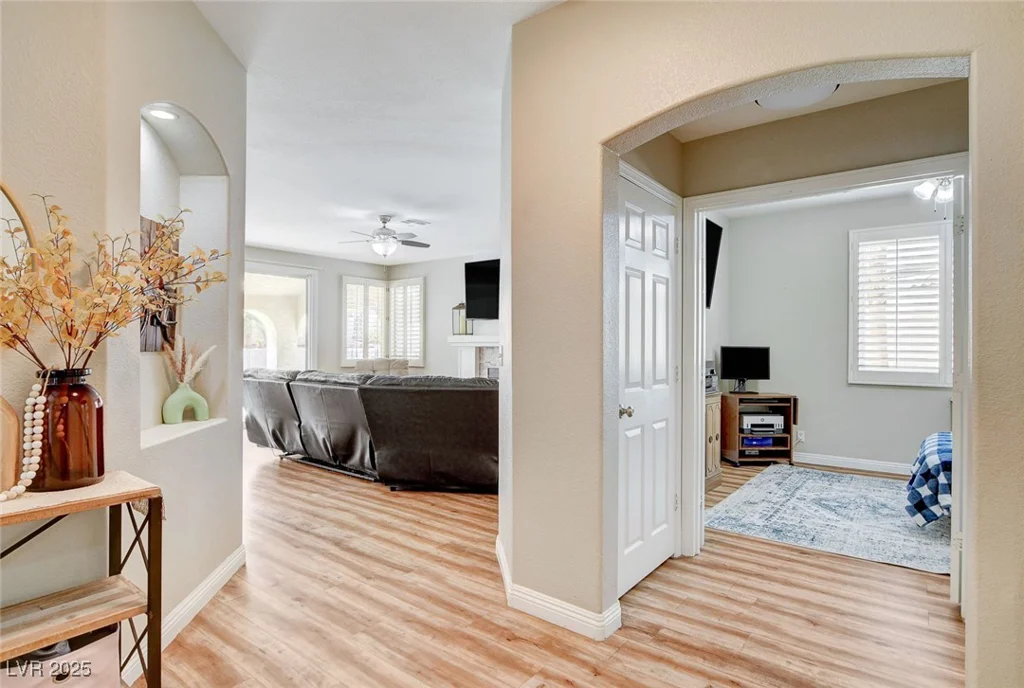 2073 Sapphire Valley, Henderson, NV 89074