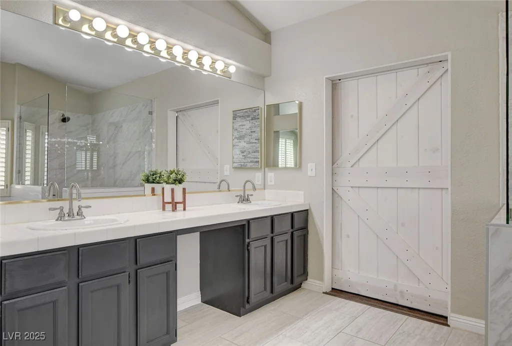 2073 Sapphire Valley, Henderson, NV 89074