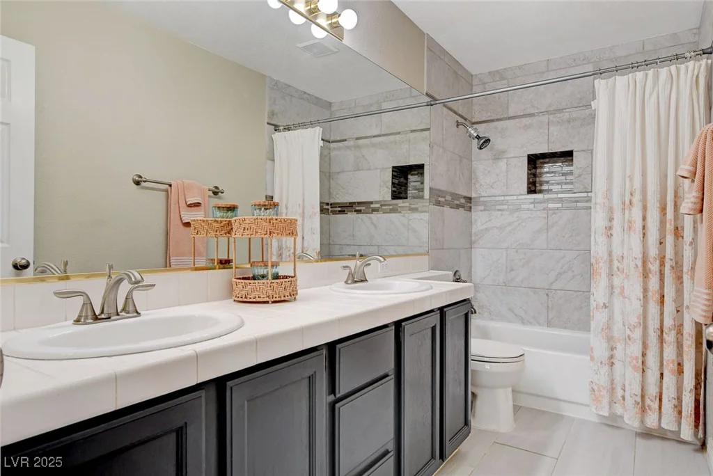 2073 Sapphire Valley, Henderson, NV 89074