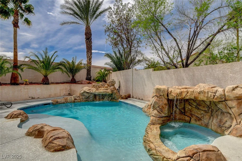 2073 Sapphire Valley, Henderson, NV 89074